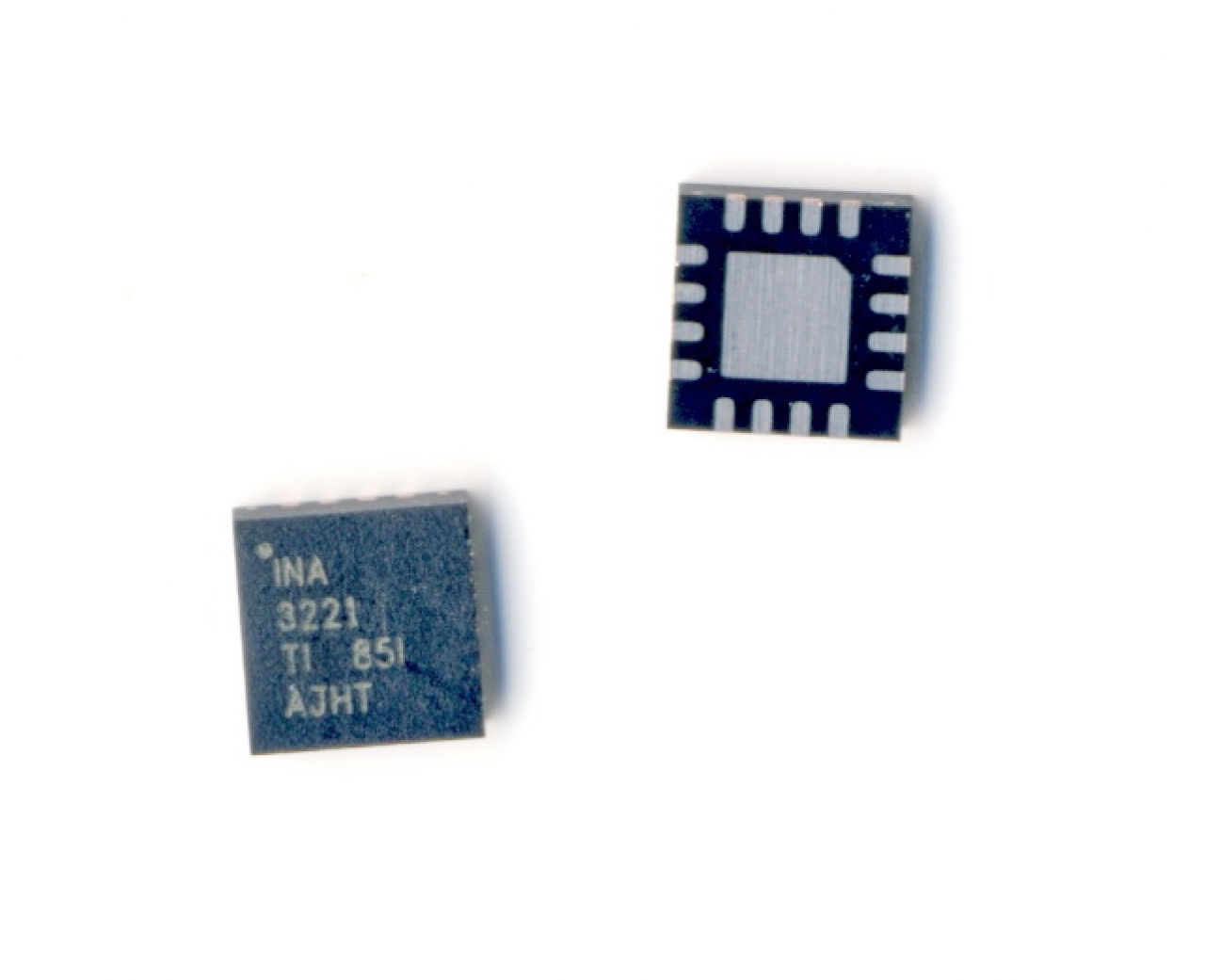 Микросхема INA3221AIRGVR